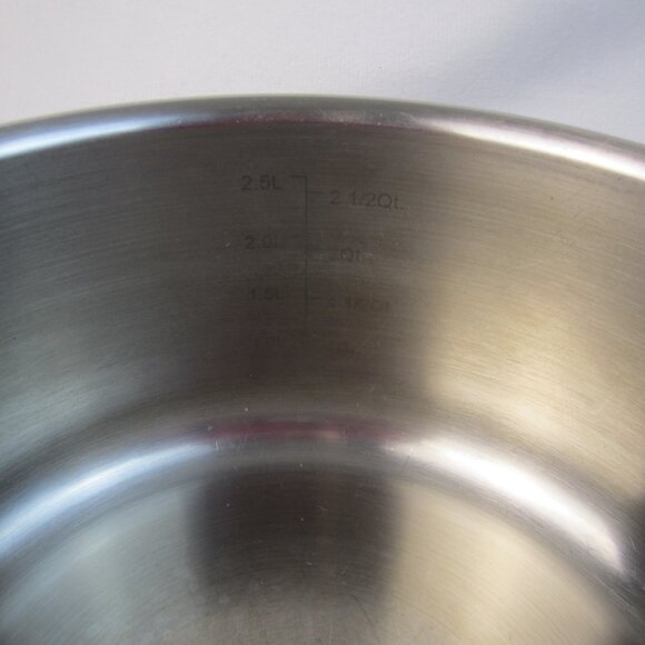 Le Creuset 3L - 8" Stainless Steel Pot - No Lid - Used - Made in Portugal - Picture 3 of 10
